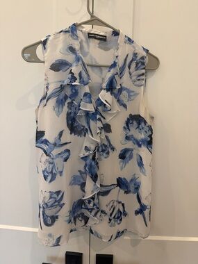 Karl Lagerfeld White and Blue Floral Ruffle Sleeveless Top
